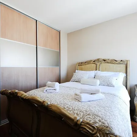 Daire Sunset Penthouse With Jacuzzi And Seaview *