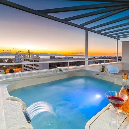 Sunset Penthouse With Jacuzzi And Seaview Zadar