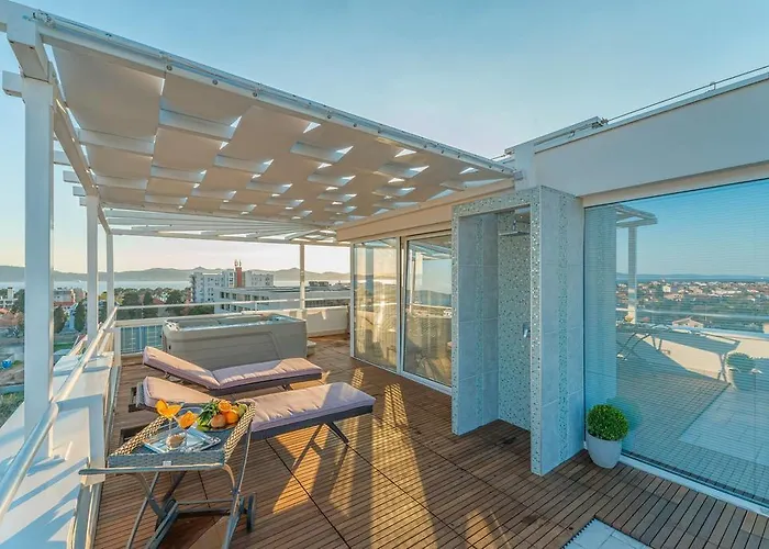 Sunset Penthouse With Jacuzzi And Seaview * Zadar